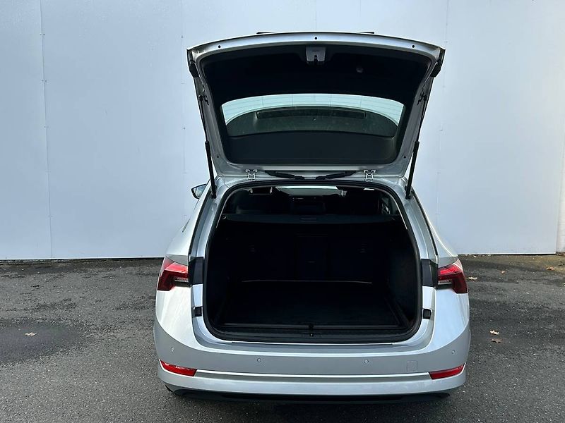 Škoda Octavia (2023) 2.0 TDI 110 kW LED - fotka 30 z 32
