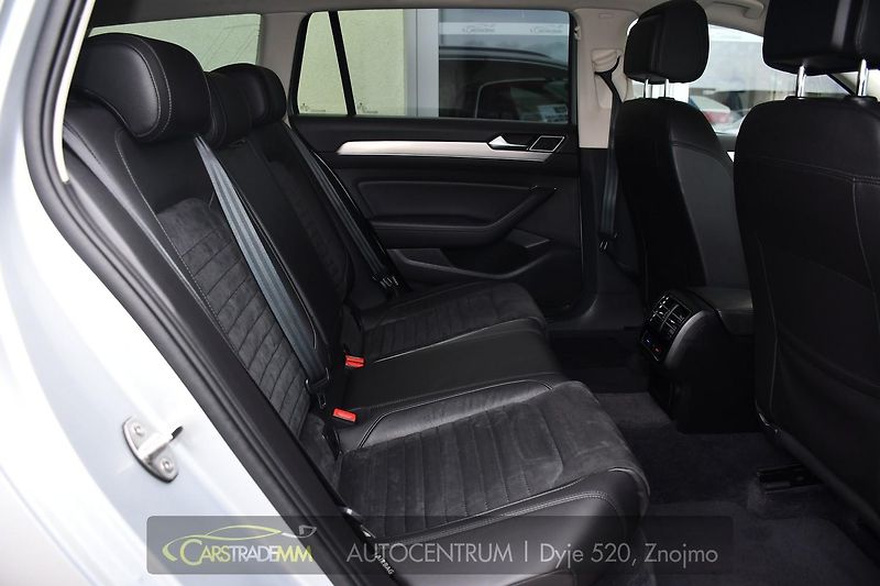Volkswagen Passat 2,0TDi DSG NAVI 2xKOLA  - fotka 19 z 51