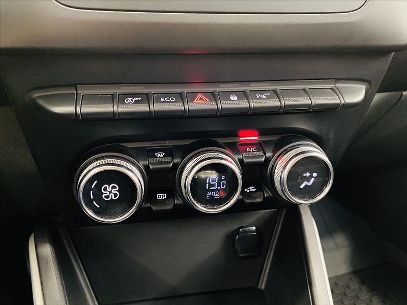 Dacia Duster 1,0 TCe 67kW LPG Prestige  ČR - fotka 21 z 28