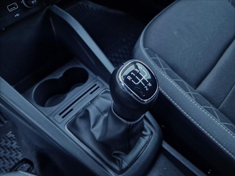 Škoda Fabia 1.0TSI Style, původ ČR,1.Maj. - fotka 33 z 48