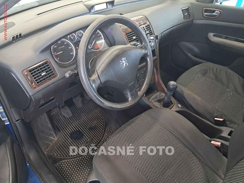 Peugeot 307 (2004) 2.0HDI - fotka 3 z 3
