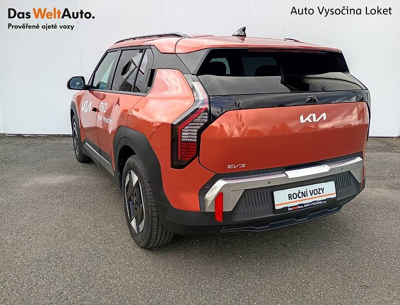 Kia EV3 (2024) EARTH 150 kW, bat.81,4 kW - fotka 8 z 28
