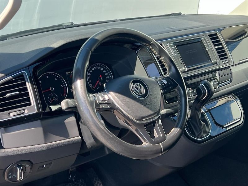 Volkswagen Multivan 2,0 TDi 7DSG 4Motion EDITION - fotka 5 z 29
