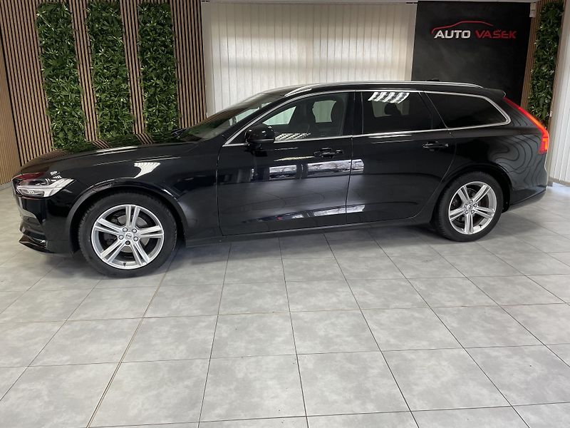 Volvo V90 2.0 D4 MOMENTUM SERVISKA - fotka 4 z 29
