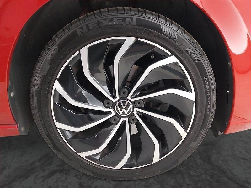 Volkswagen Golf (2021) Comfortline 2.0 TDI - fotka 15 z 20