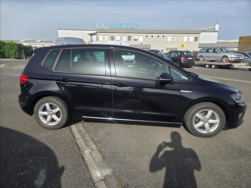 Volkswagen Golf Sportsvan 1,6 TDI 81KW  Comfortline - fotka 4 z 36