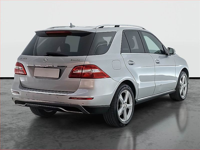 Mercedes-Benz Třídy M (2013) ML 350, 4X4, Automat, Kůže - fotka 5 z 22