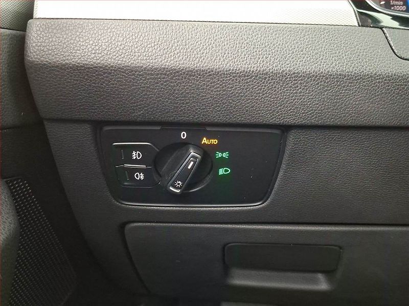 Volkswagen Passat (2019) 2.0 TDI, Automat, Navi - fotka 20 z 22