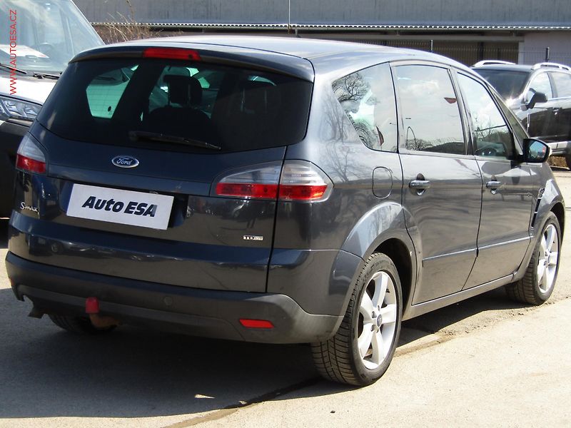 Ford S-MAX (2006) 2.0TDCi, AC, TZ - fotka 4 z 16