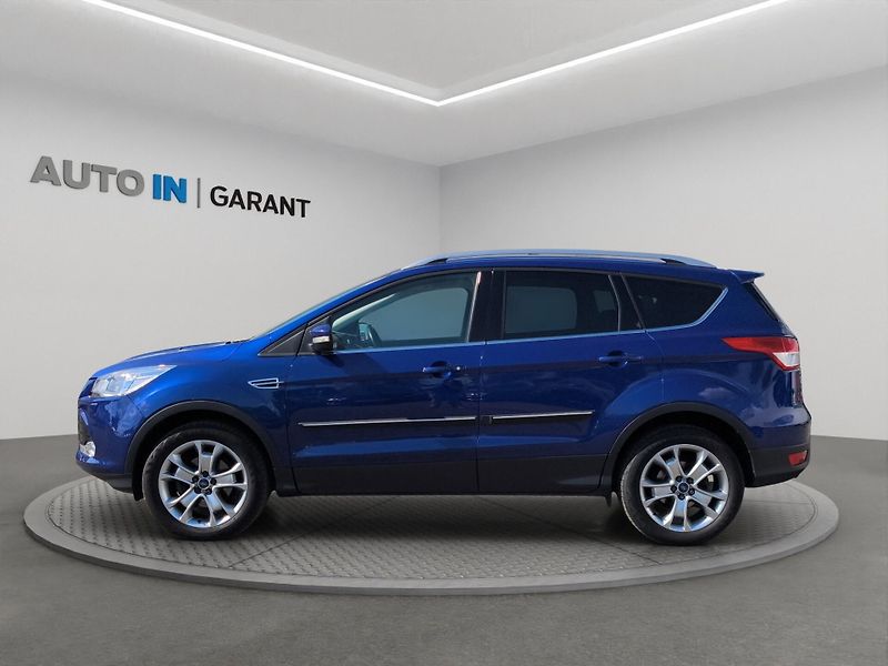 Ford Kuga (2016) 1.5 EcoBoost 110kW, Serv. knih - fotka 8 z 21