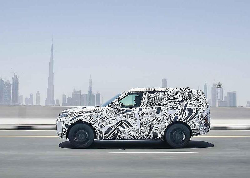 Land Rover Discovery.