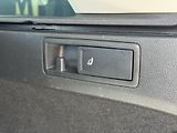 Volkswagen Golf (2017) VII 1.4TSi MAN Highline, RZV - náhled 24