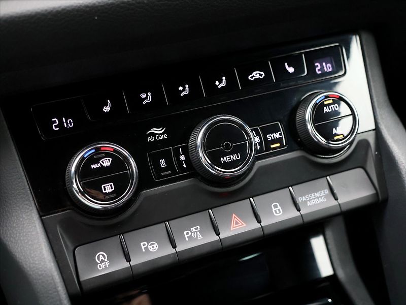 Škoda Kodiaq 2.0 RS 176kW DSG Tažné 4X4 - fotka 22 z 31