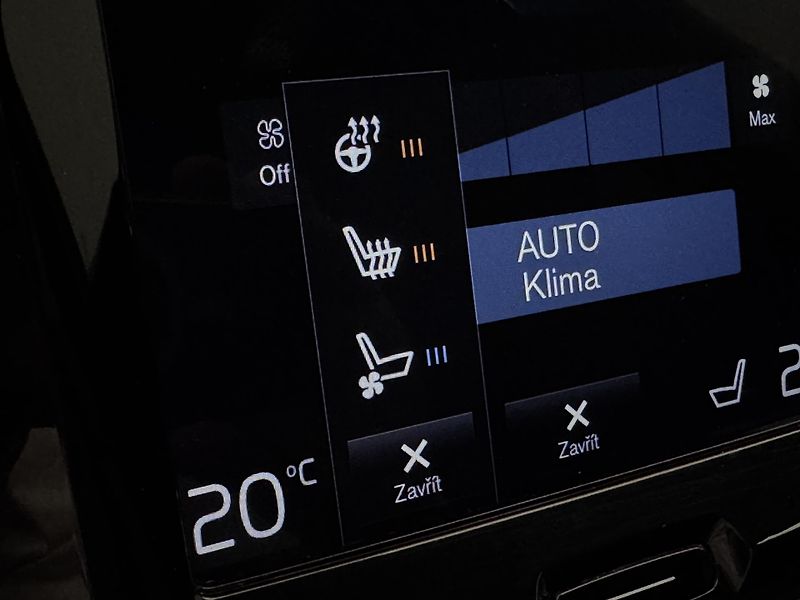 Volvo XC60 B4 AWD INSCRIPTION  - fotka 46 z 55