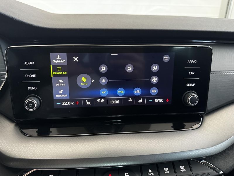 Škoda Octavia (2022) Ambition 2.0 TDI 85 KW - CZ - fotka 16 z 22