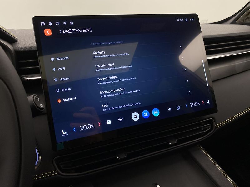 Lynk & Co 01 (2025) MORE PHEV AUT CZ 1.maj - fotka 89 z 90