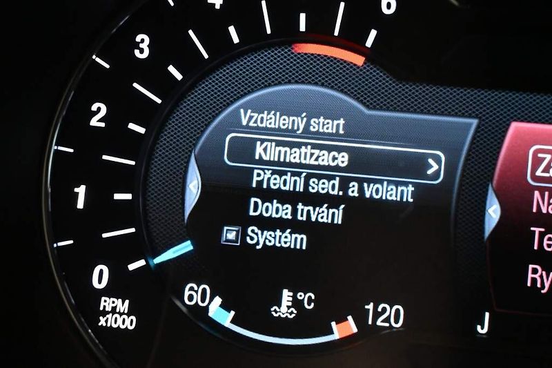 Ford S-MAX (2021) 2.0 LED ACC SONY Kamera 8AT EC - fotka 27 z 37