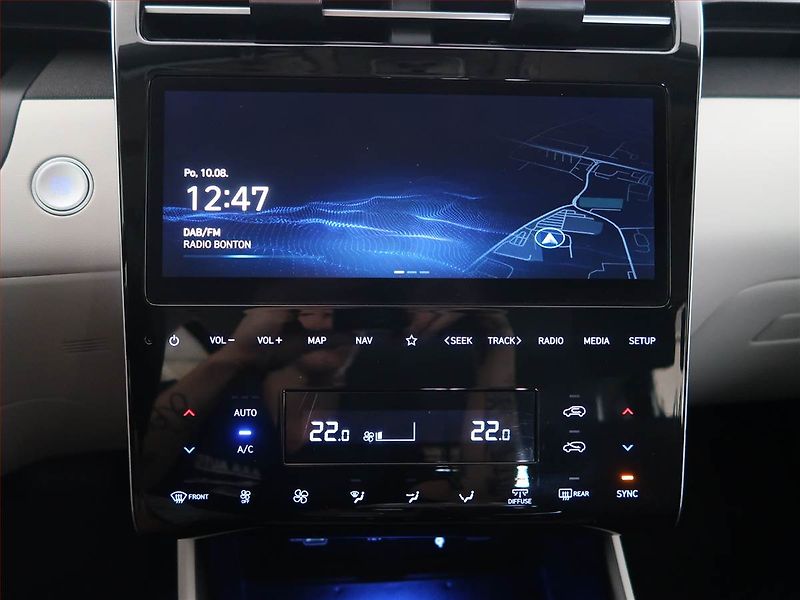 Hyundai Tucson (2022) 1.6 T-GDI 48V MHEV - fotka 15 z 15