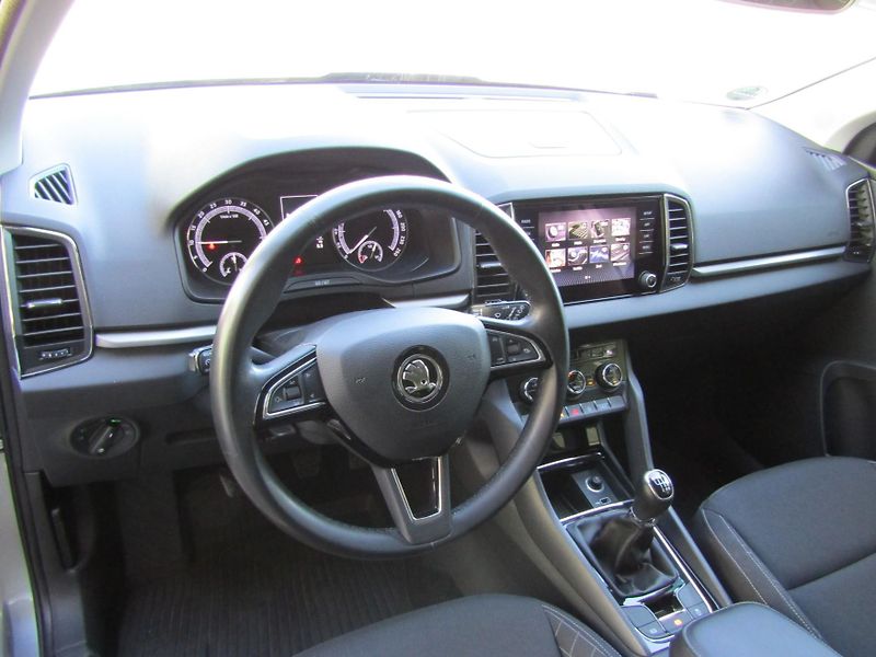 Škoda Karoq AmbitionPlus Drive 125let 1.6 - fotka 5 z 29