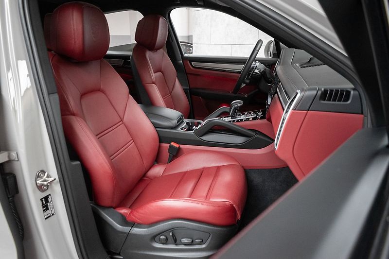 Porsche Cayenne S 2.9 V6 PLATINUM EDITION*DPH* - fotka 12 z 48