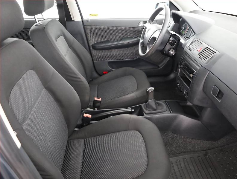 Škoda Fabia (2006) 1.2, ČR,1.maj, Serv.kniha - fotka 7 z 14