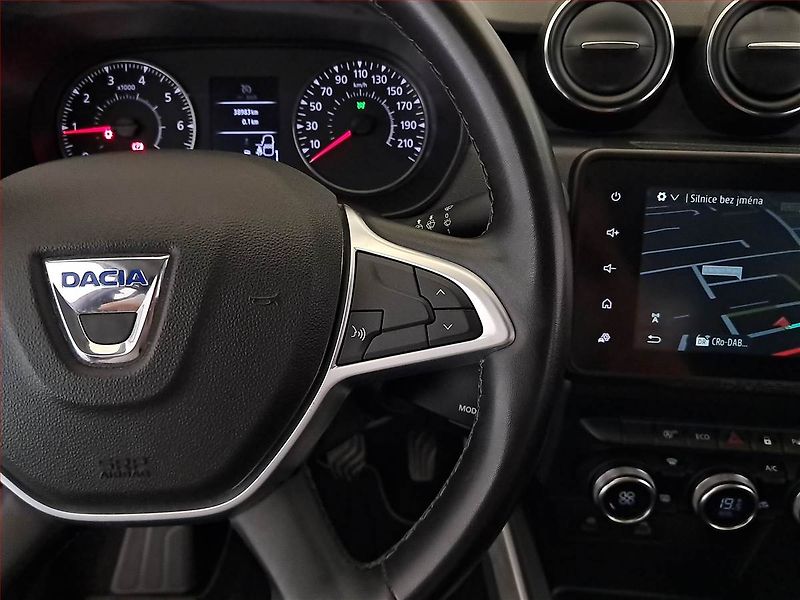 Dacia Duster (2022) 1.0 TCe, LPG, Serv.kniha, Navi - fotka 18 z 21