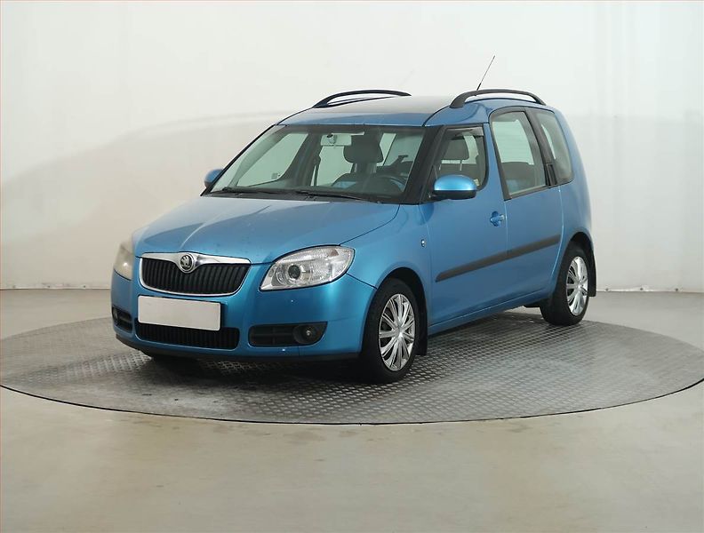 Škoda Roomster (2006) 1.4 16V, po STK, Tažné - fotka 2 z 13