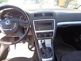 Škoda Octavia 1,6 MPI - náhled 14