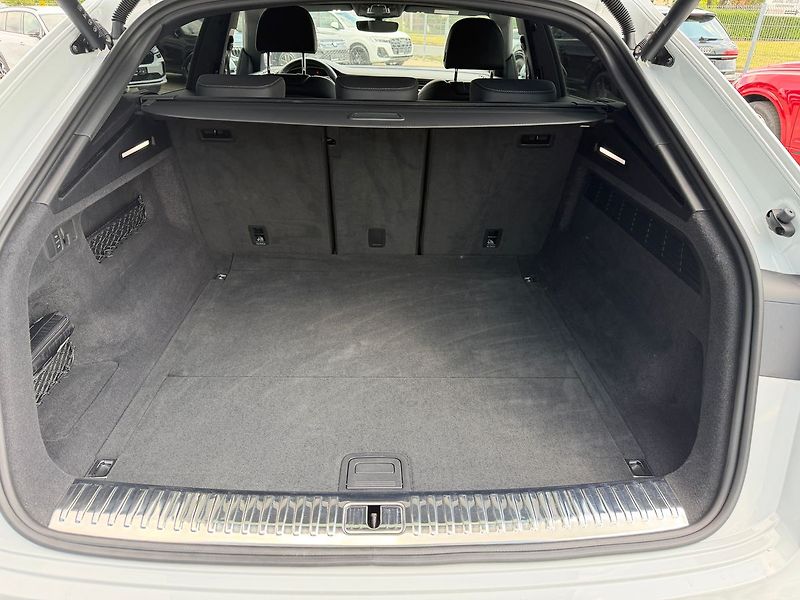 Audi Q8 S-line  50TDI 210kW webasto - fotka 21 z 25