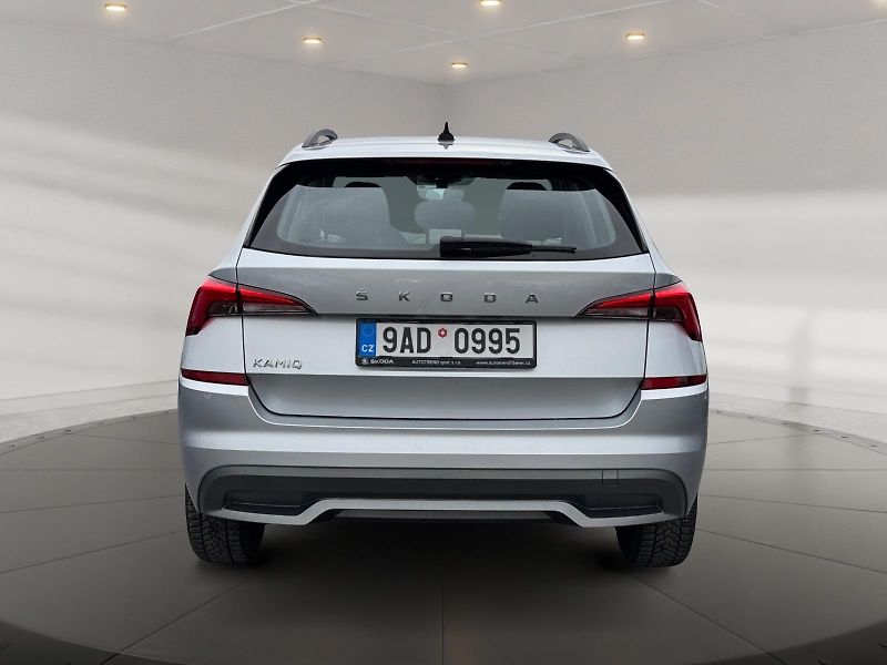 Škoda Kamiq (2022) AMBITION 1.0TSI 81kW CZ DPH - fotka 5 z 11