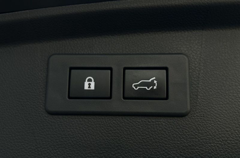 Subaru Outback 2.5i 4WD Comfort - fotka 13 z 13