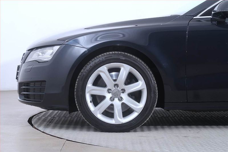 Audi A7 (2011) 3.0 TDI, 4X4, Automat - fotka 15 z 25