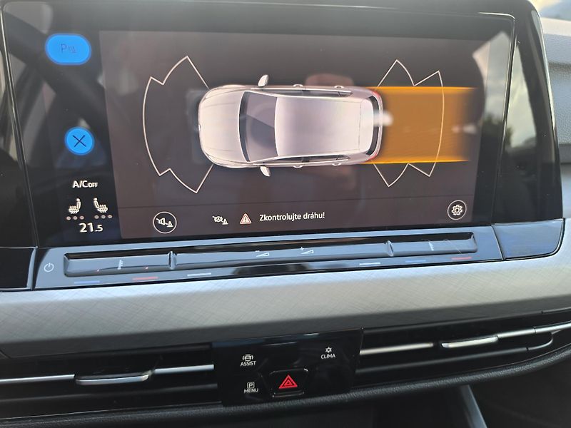 Volkswagen Golf 1.0 TSI 6ti 81kw Led - fotka 15 z 16