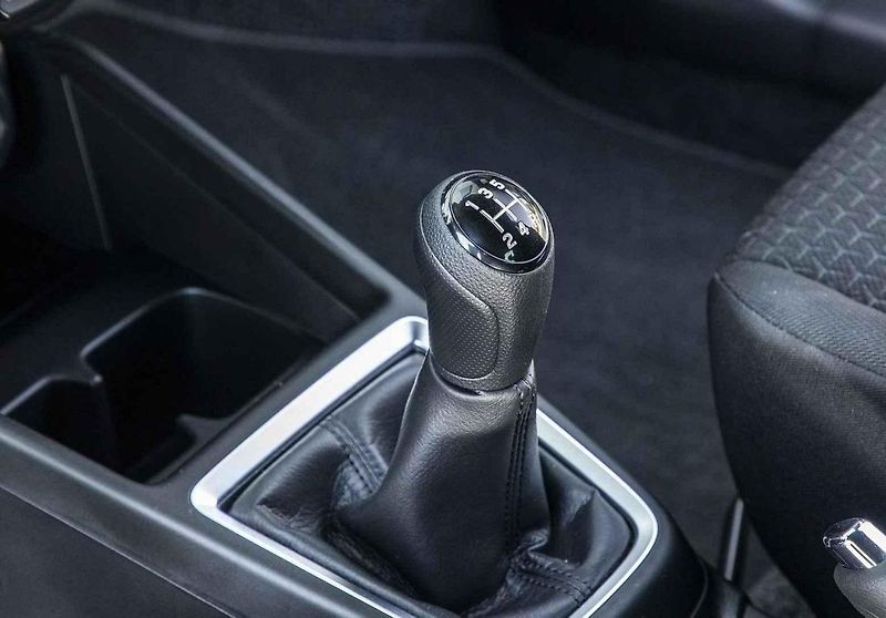 V zimě se tato verze Suzuki Swift cítí úplně skvěle