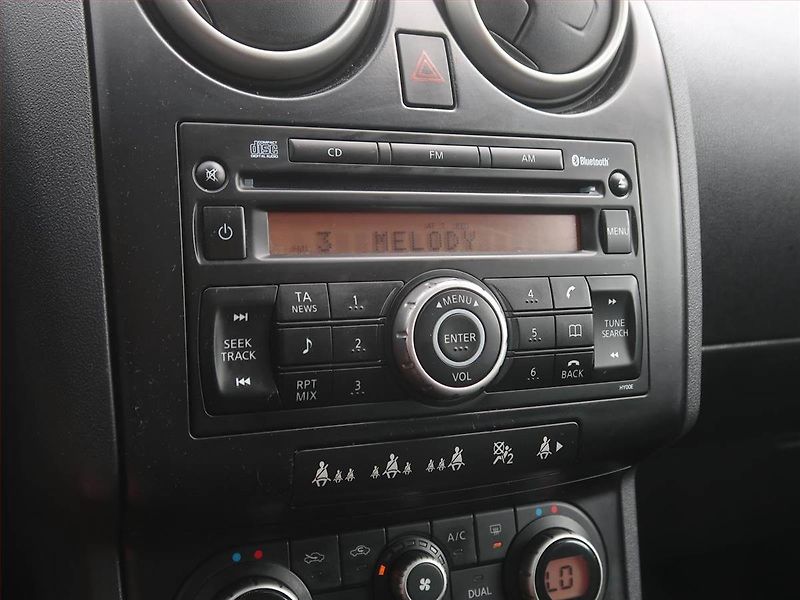 Nissan Qashqai (2007) 1.5 dCi, Serv.kniha, Tempomat - fotka 12 z 14