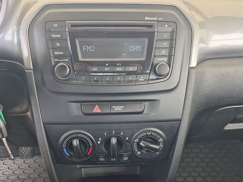 Suzuki Vitara 1,6 VVT Comfort 88 kW - fotka 15 z 20