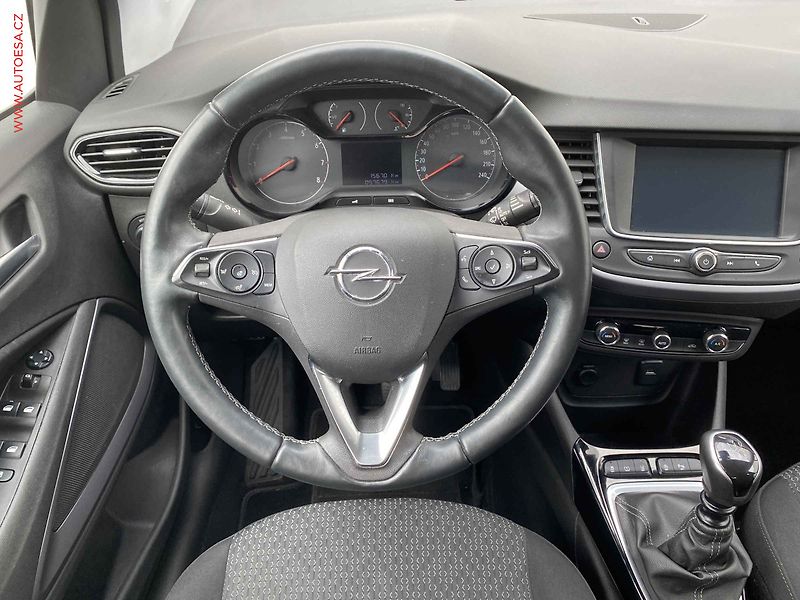 Opel Crossland X (2020) 1.2 T, AC, tempo, park.asist - fotka 11 z 16