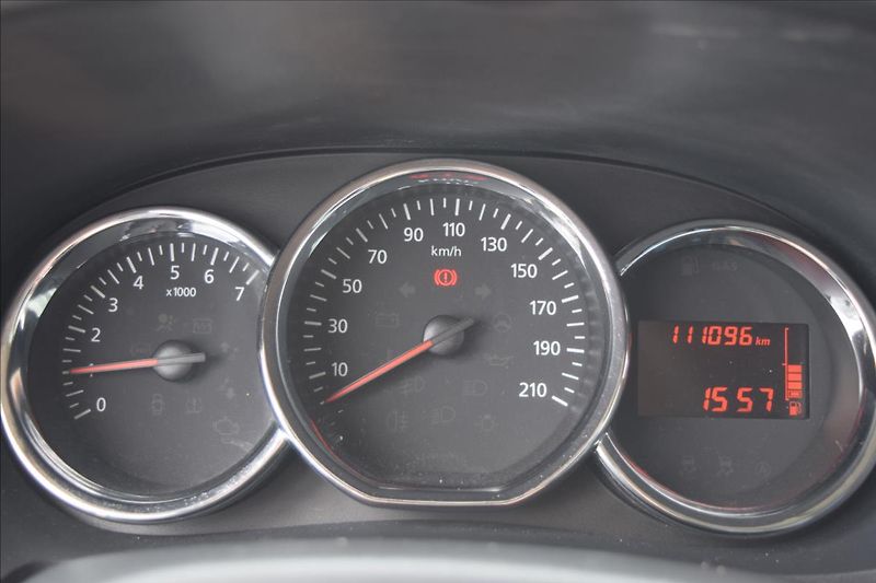 Dacia Dokker 1,2 i 85KW NÍZKÉ KM PO SERVISE - fotka 37 z 47