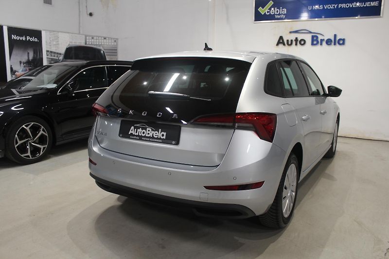 Škoda Scala (2020) 1.0TSI85kW Style+ Matrix - fotka 12 z 37