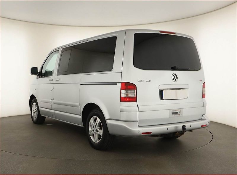 Volkswagen Multivan (2003) Comfortline 2.5 TDI - fotka 4 z 14