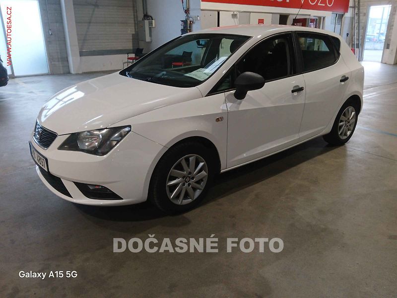 Seat Ibiza (2016) 1.2 TSI, 1.maj,ČR - fotka 1 z 3
