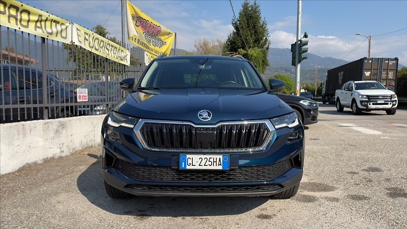 Škoda Karoq 2,0 TDi 110kw DSG 4x4 LED DPH - fotka 4 z 20