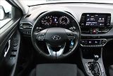 Hyundai i30 1,5 TGDI  1MAJ,AT,SMART,ZÁRUKA - náhled 10
