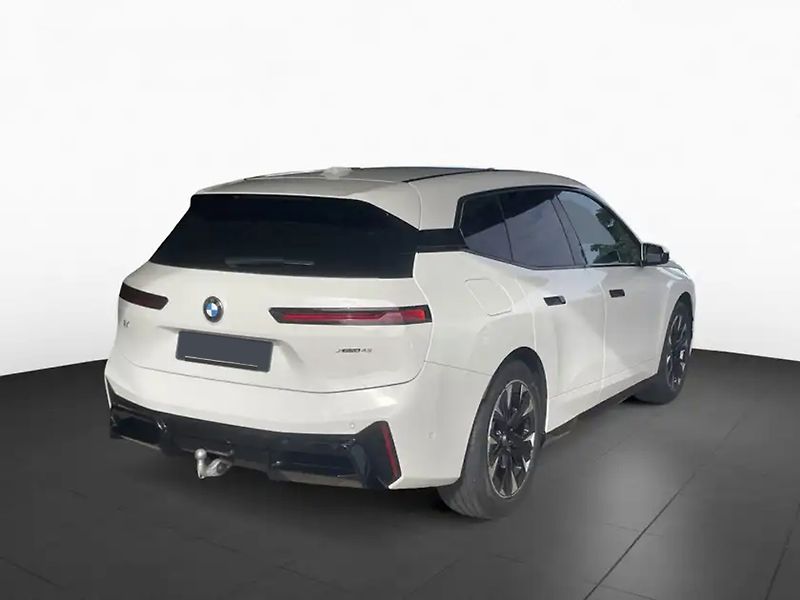 BMW iX xDrive45 M-Sport HuD H/K Taž - fotka 3 z 10