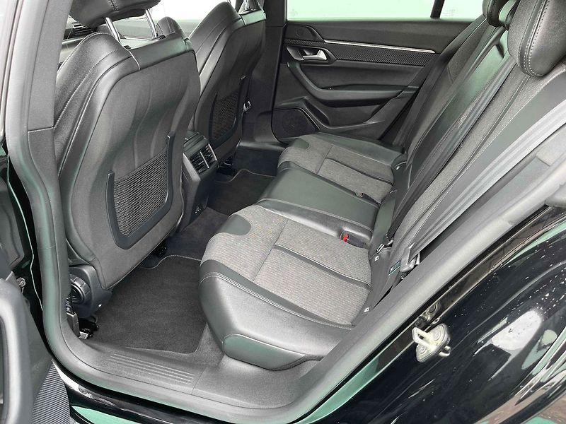 Peugeot 508 1.5 Blue-HDi, EAT8 Allure Pack - fotka 7 z 16