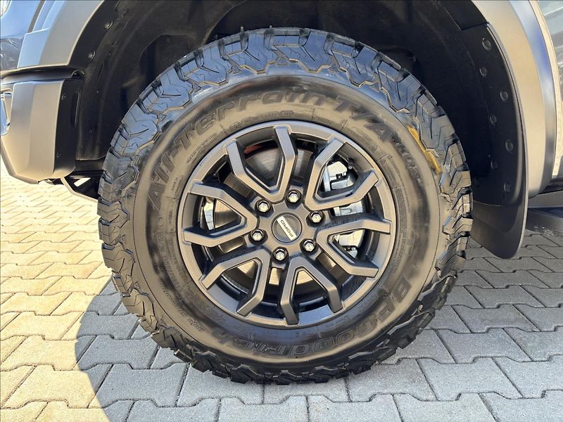 Ford Ranger 3,0 EcoBoost V6 Raptor - fotka 9 z 60