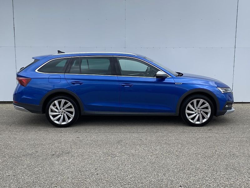 Škoda Octavia Scout 2,0 TDI 110 kW 4x4 DSG - fotka 3 z 28