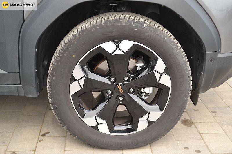 Dacia Duster EXTREME TCE 130 4x4 - fotka 11 z 55