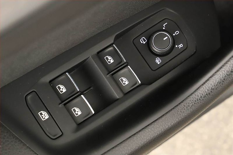 Volkswagen Passat (2020) 1.4 GTE, Automat, Navi - fotka 9 z 20