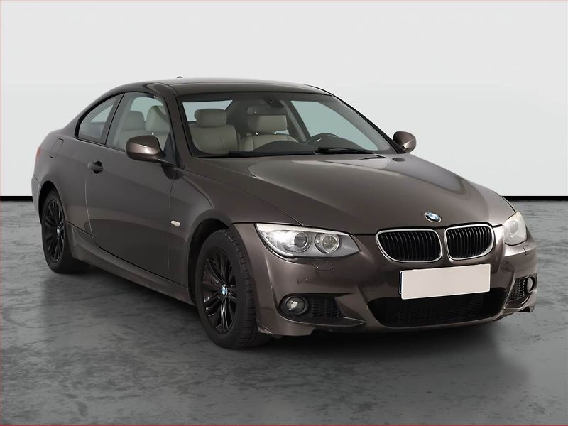 BMW Řada 3 (2010) M Paket 320 d, Automat, Navi - fotografie inzerátu